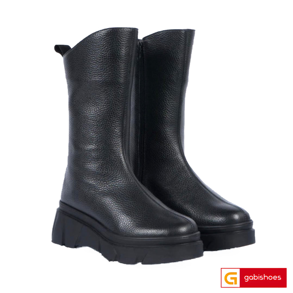 Material: Piele Naturala 
Culoare: Neagra
Tip: Ghete Dama
Stil: Casual
- Ghete piele naturala neagra
- Ghete cu fermoar 
- Talpa neagra , varful rotund , inaltime spate de la talpa in sus 25 cm
- Inaltime talpa : 6 cm  
- Material interior textil si mesina naturala  si blanita neagra:la cerere mesina naturala complet +30 lei
*Masuratori realizat pentru marimea 37