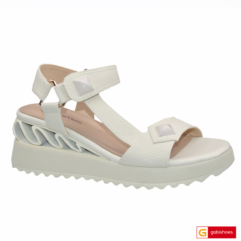 Sandale Dama Piele Naturala Bej Gabinna 39 &nbsp; &nbsp; &nbsp; &nbsp; &nbsp; &nbsp; &nbsp; &nbsp; &nbsp; &nbsp; &nbsp; &nbsp; &nbsp; &nbsp; &nbsp; &nbsp; &nbsp; &nbsp; &nbsp; &nbsp; &nbsp; &nbsp; &nbsp; &nbsp; &nbsp; &nbsp; &nbsp; &nbsp; &nbsp; &nbsp; &nbsp; &nbsp; &nbsp; &nbsp; &nbsp; -Material: Piele Naturala&nbsp;
-Culoare: Bej
-Tip: Sandale
-Stil: Confort

- Sandale piele naturala bej&nbsp;
- Sandale cu burete special extra-confort
- Talpa Bej , brant interior cu burete special mesina naturala
- Inalti