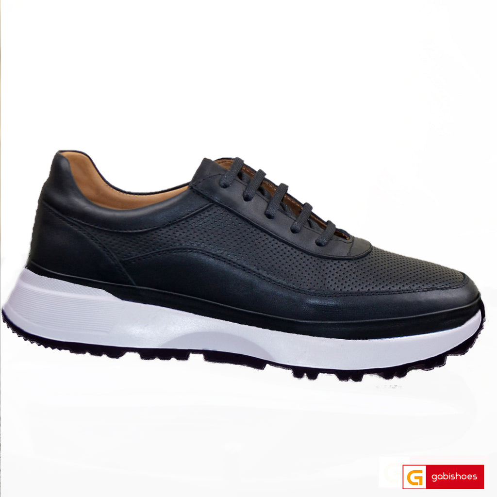 Material: Piele Naturala
Culoare: Neagra
Tip: Pantofi
Stil: Casual

- Pantofi piele naturala neagra cu model , pantofi cu siret
- Pantofi cu burete special extra-confort
- Talpa alba cu negru sport, material foarte usor din spuma, varf rotunt, brant interior cu burete special, mesina naturala&nbsp;
- Inaltime talpa : 3 cm spate si in fata 2 cm