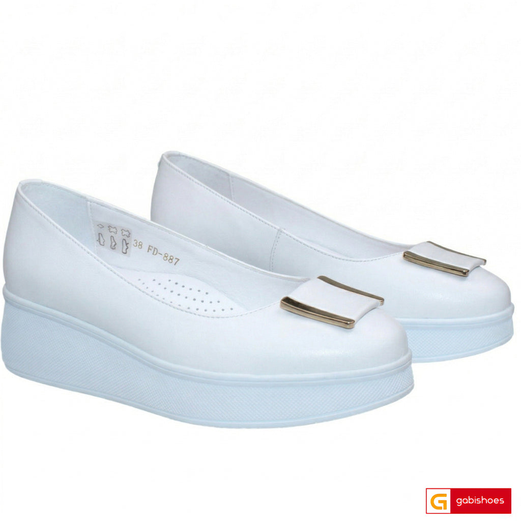 Material: Piele Naturala
Culoare: Alba
Tip: Pantofi
Stil: Balerini

- Balerini piele naturala alba
- Balerini cu burete special extra-confort
- Talpa alba , varf rotunt, brant interior cu burete special, mesina naturala&nbsp;
- Inaltime talpa: 4 cm, talpa confortabila&nbsp;
* Masuratori realizate pentru marimea 37