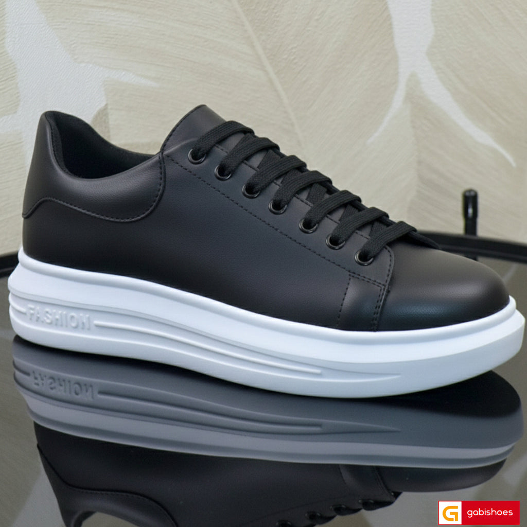 Material: Piele Naturala&nbsp;
Culoare: Neagra
Tip: Pantofi
Stil: Casual

- Pantofi piele naturala neagra&nbsp;
- Pantofi cu burete special extra-confort
- Talpa alba , varf rotunt, brant interior cu burete special , mesina naturala&nbsp;
- Inaltime talpa : 4,5 cm in spate si 3 cm in fata ,talpa&nbsp; foarte usoara&nbsp;
- Schimb gratuit
*Masuratori realizate pentru marimea 37