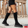 Material: Piele Naturala Intoarsa
Culoare: Neagra
Tip: Bocanci Dama
Stil: Casual

- Bocanci piele naturala intoarsa neagra
- Bocanci cu fermoar si siret,
- Talpa neagra, varful rotund&nbsp;
- Inaltime: 36 cm de la talpa in sus, toc 6 cm
- Interior material textil si mesina naturala neagra, la cerere mesina naturala completa +35 lei
* Masuratori realizate pentru marimea 37