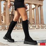 Material: Piele Naturala Intoarsa
Culoare: Neagra
Tip: Bocanci Dama
Stil: Casual

- Bocanci piele naturala intoarsa neagra
- Bocanci cu fermoar si siret,
- Talpa neagra, varful rotund&nbsp;
- Inaltime: 36 cm de la talpa in sus, toc 6 cm
- Interior material textil si mesina naturala neagra, la cerere mesina naturala completa +35 lei
* Masuratori realizate pentru marimea 37