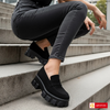 Material: Piele Naturala Intoarsa
Culoare: Neagra
Tip: Pantofi&nbsp;
Stil: Casual

- Pantofi piele naturala intoarsa neagra
- Pantofi cu burete special extra-confort
- Talpa neagra ,material poliuretan, varf rotunt, brant interior cu burete special , mesina naturala&nbsp;
- Inaltime talpa : 6 cm&nbsp;
- Schimb gratuit&nbsp;*Masuratori realizate pentru marimea 37