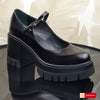 Material: Piele Naturala Lacuita
Culoare: Neagra
Tip: Pantofi&nbsp;
Stil: Casual

- Pantofi piele naturala lacuita neagra&nbsp;
- Pantofi cu catarama
- Talpa neagra&nbsp;
- Interior brant cu burete special, mesina naturala&nbsp;
- Talpa inaltime 7.5 cm toc, talpa usoara
Schimb gratuit

* Masuratori realizează pentru marimea 37

Acesta este un tabel propriu de mărimi.

Marime	34	35	36	37	38	39	40
Lungime Picior(CM)	22.3	23	23.8	24,5	25.2	25.9	26.6