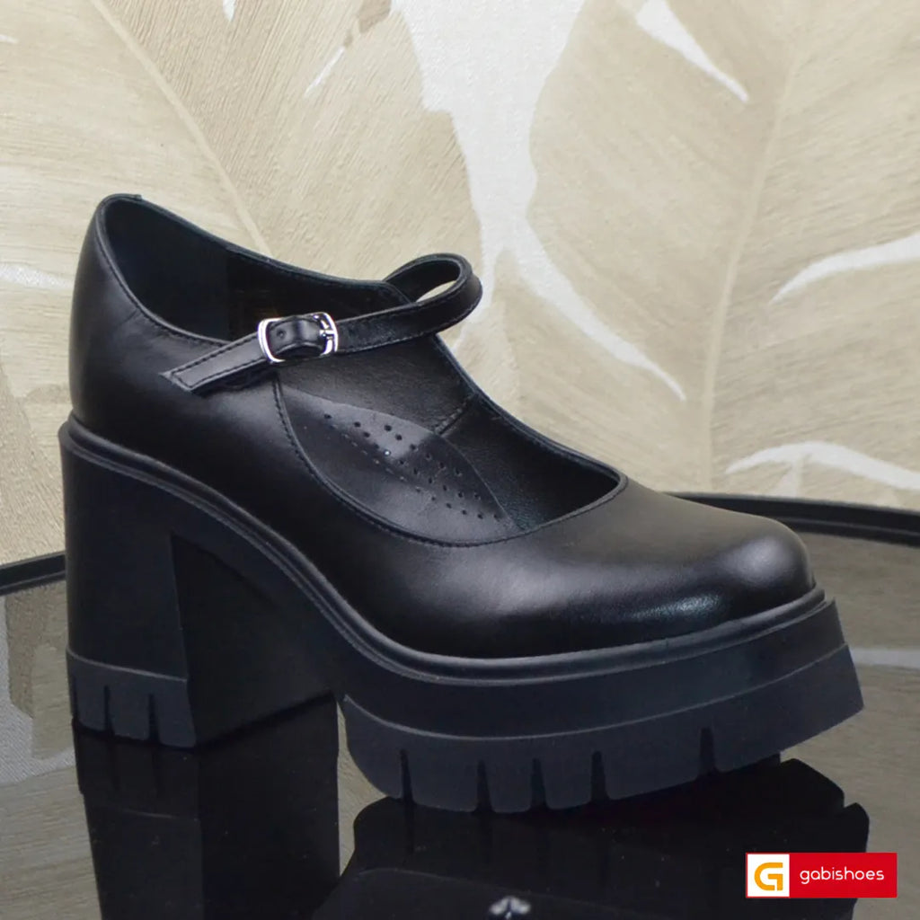 Material: Piele Naturala&nbsp;
Culoare: Neagra
Tip: Pantofi&nbsp;
Stil: Casual

- Pantofi piele naturala neagra&nbsp;
- Pantofi cu catarala
- Talpa neagra&nbsp;
- Interior brant cu burete special, mesina naturala&nbsp;
- Talpa inaltime 7.5 cm toc, talpa usoara
Schimb gratuit

* Masuratori realizează pentru marimea 37

Acesta este un tabel propriu de mărimi.

Marime	34	35	36	37	38	39	40
Lungime Picior(CM)	22.3	23	23.8	24,5	25.2	25.9	26.6