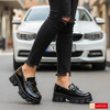 -Material: Piele Naturala lacuita
-Culoare:&nbsp;Neagra
-Tip: Pantofi
-Stil: Casual
- Pantofi piele naturala&nbsp;negru lucios ,ornament negru lac
- Talpa neagra , varf rotunt, interior brant cu burete special, interior mesina naturala bej&nbsp; &nbsp; &nbsp; &nbsp;-Talpa inaltime 6 cm ,talpa usoara din poliuretan
- Schimb gratuit
* Masuratori realizeaza pentru marimea 37
