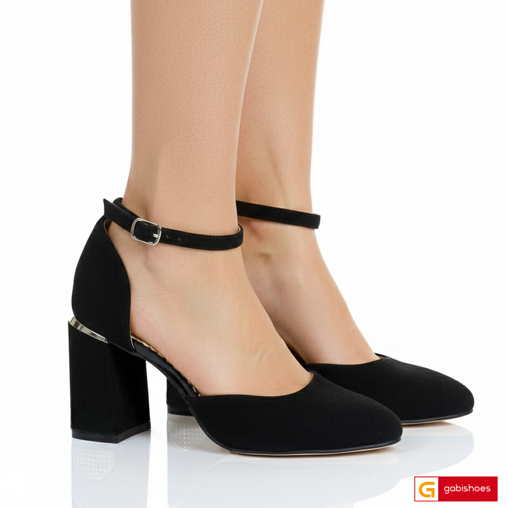 
Culoare: Neagra
Tip: Pantofi&nbsp;
Stil: Elegant

- Pantofi piele naturala intoarsa neagra&nbsp;
- Pantofi Office ,toc imbracat in piele&nbsp; si ornament argintiu&nbsp;
- Talpa neagra , varf ascutit , brant interior mesina naturala bej
- Inaltime toc: 8 cm
*Masuratori realizate pentru marimea 37