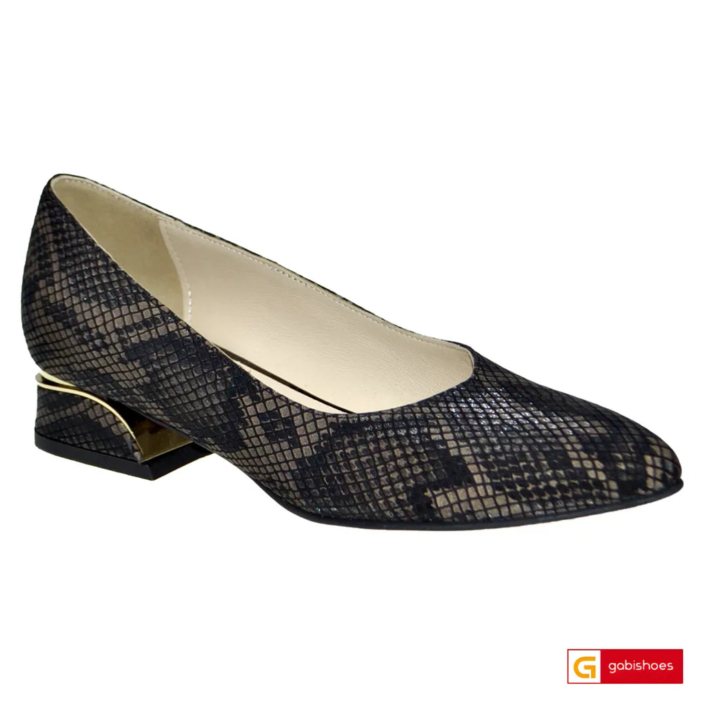 Material: Piele Naturala&nbsp;
Culoare: Negru cu Bronz
Sfat: Pantofi
Stil: Elegant

- Pantofi piele naturala negru cu model bronz cu negru
- Pantofi&nbsp;cu burete extra-confort special
- Talpa neagra , varf ascutit, brant interior cu burete special din mesina naturala bej
- Inaltime toc: 3 cm , auriu special cu piele naturala
- Schimb gratuit
* Masuratori realizate pentru marimea 37