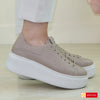 Pantofi Sport Dama Piele Naturala Taupe Lorena 3600-51

Material: Piele Naturala&nbsp;
Culoare: Taupe
Tip: Pantofi
Stil: Sport
Caracteristici Pantofi sport piele naturala taupe
- Pantofi piele naturala bej,&nbsp; sistem de inchidere cu siret&nbsp;
- Pantofi sport cu burete special extra-confort
- Talpa bej cusuta , brant interior cu burete special , mesina naturala&nbsp;&nbsp;
- Inaltime talpa : 5.5 cm&nbsp;
- Schimb gratuit
*Masuratori realizate pentru marimea 37.

Pantofii&nbsp;sunt confectionatii din pie