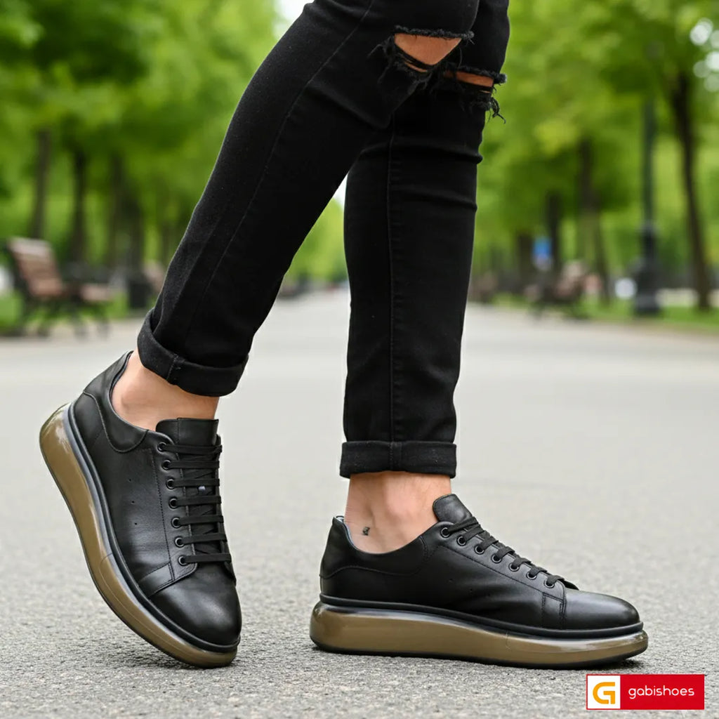 Material: Piele Naturala&nbsp;
Culoare: Neagra
Tip: Pantofi
Stil: Casual

- Pantofi piele naturala neagra
- Pantofi cu burete special extra-confort
- Talpa sport , varf rotunt, brant interior cu burete special , mesina naturala&nbsp;
- Inaltime talpa : 5 cm&nbsp;
*Masuratori realizate pentru marimea 41