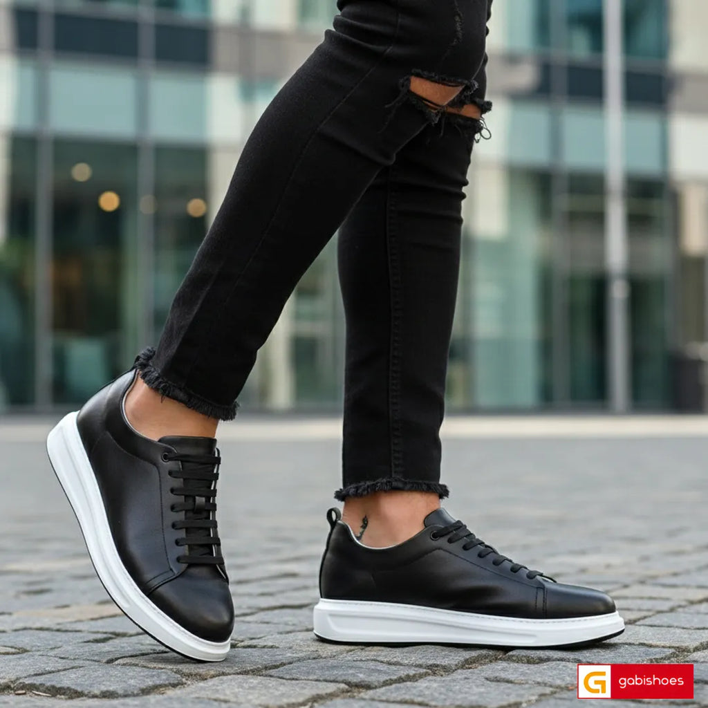 Pantofi Sport Piele Naturala Neagra Gabriel 3636-2

Material: Piele Naturala
Culoare: Neagra
Tip: Pantofi
Stil: Sport
Caracteristici Pantofi sport piele naturala neagra
- Pantofi piele naturala sistem de inchidere cu siret&nbsp;
- Pantofi sport cu burete special extra-confort
- Talpa negru cu alb cusuta , brant interior cu burete special , mesina naturala&nbsp;&nbsp;
- Inaltime talpa : 4,5 cm&nbsp;
- Schimb gratuit
*Masuratori realizate pentru marimea 41.

Pantofii&nbsp;sunt confectionatii din piele de cali